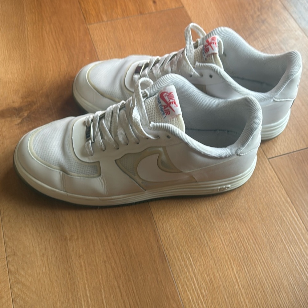 NIKE AIR LUNAR FORCE 1 SIZE10.5